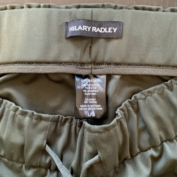 Green work slacks super stretchy and comfy never worn - Picture 2 of 3